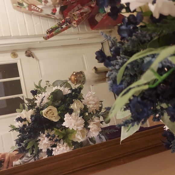 Silk flower bridal bouquet, blue - Picture 2 of 2